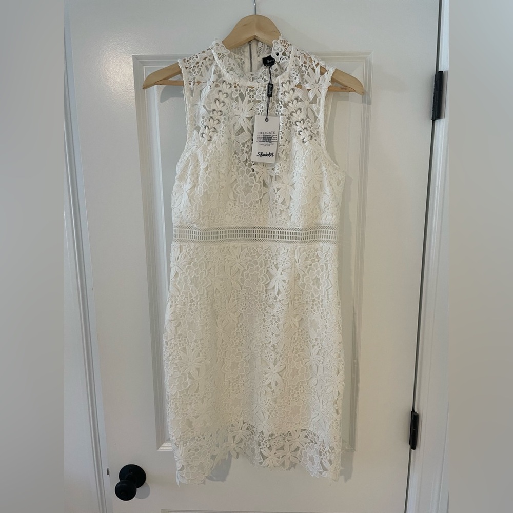 NWT Bardot White Lace Mini Dress Size 8